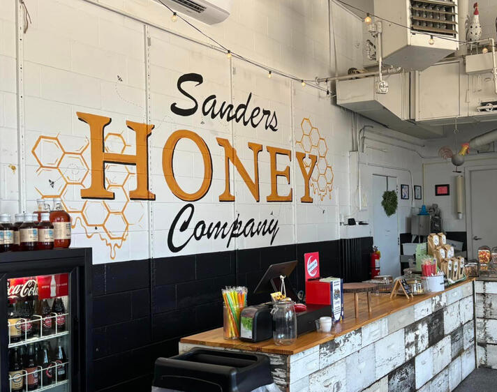 Commercial mural at Sanders Honey Company in Waycross, Ga